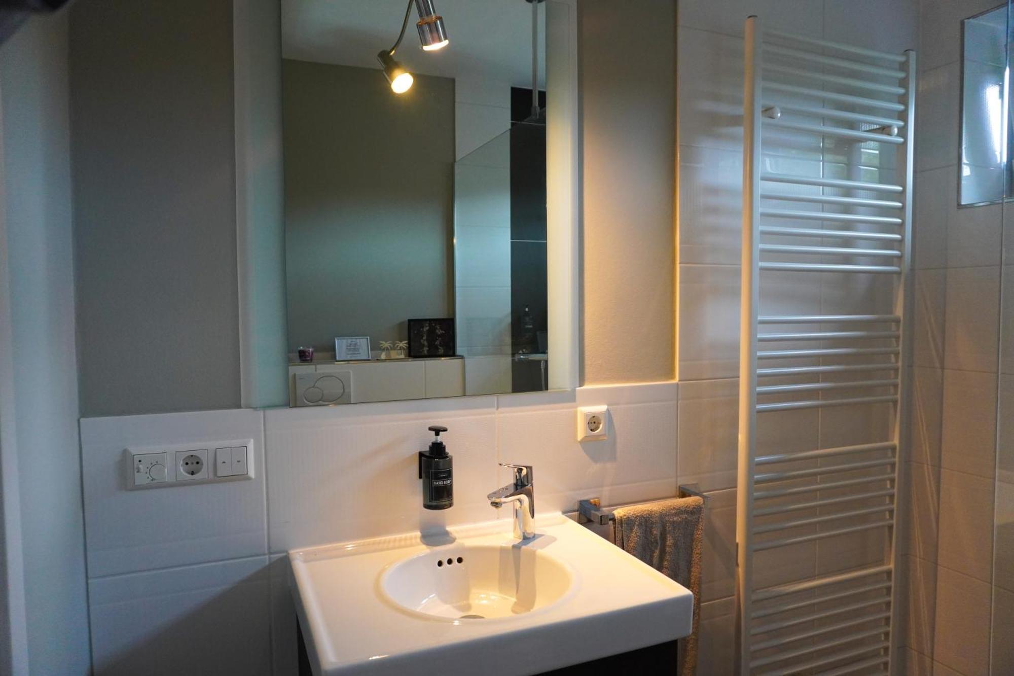 Luxuryhub Lingen Apartment ภายนอก รูปภาพ